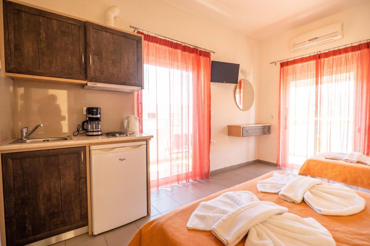 Kokalas Resort เยโอริยิอูโปลิส ภายนอก รูปภาพ